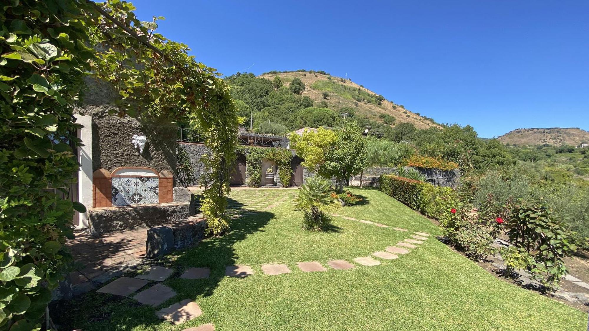 Il Palmento Dell'Etna Villa Trecastagni Exterior foto